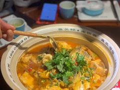 鱼头特色家常烧-魏铭鱼头捞饭(晋阳路店)