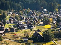 -白川乡与五箇山的合掌构造村落
