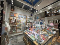 -猫的天空之城概念书店(苏州平江店)