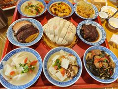 -蓝田九大碗民俗食府(蓝田店)