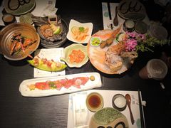 -花潮料理艺食馆(成都万象城店)