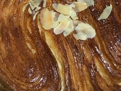 老面手撕包-昆明冠生园·蛋糕·面包(朗悦湾店)