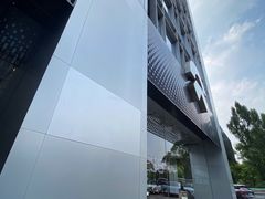 -蔚来中心(北京中关村店)