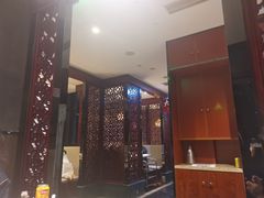 -七欣天香辣蟹火锅(上海银亿滨江店)