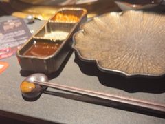 -铭牛烧肉·和牛海鲜自助(高新月牙湖店)