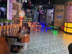 -蓝乐光量贩KTV(浦东禹悦汇店)