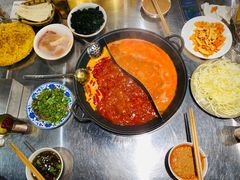 -朱光玉火锅馆·太原旗舰(钟楼街店)
