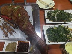 -东顺全羊坊烧烤炒菜莜面(张北店)