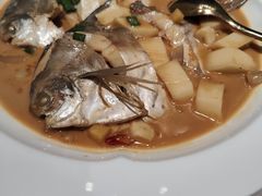 家烧白扁中鲳鱼-甬府小鲜(万象城店)