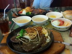 -豪享来牛排·中西简餐(黄河路店)