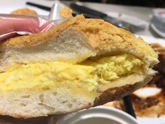 焗炒蛋菠萝包-香港新发烧腊茶餐厅(书城店)