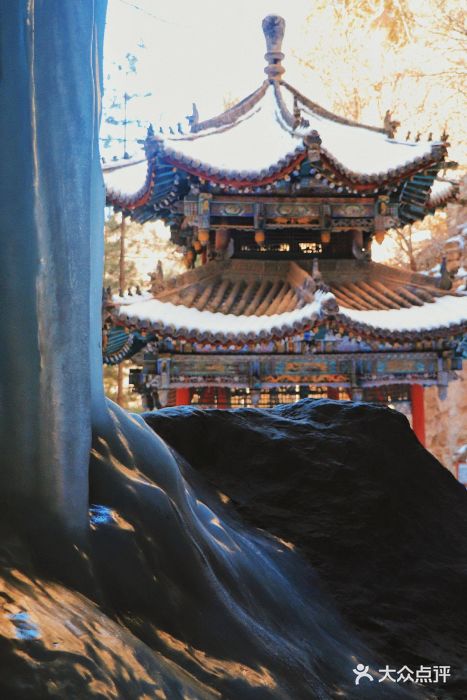 藏山旅游风景区图片