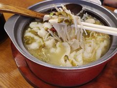 -周鱼小馆石锅酸菜鱼(活力汇店)