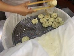 -小胖包子王(定安路店)