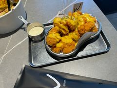 -W COLLECTIVE  DESSERT SHOP