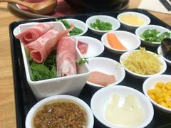 -妈妈故事米线(市府恒隆店)