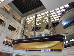 -Hamleys哈姆雷斯(东方福来德店)