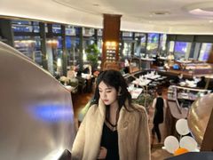 -MONICH牛排融合餐厅(和义大道购物中心店)