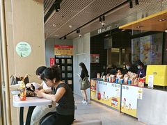 -麦当劳(中二横路店)