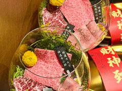 -山川小町·极番烧肉(新地假日广场店)