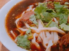 -清真吴记门钉肉饼·喜多利