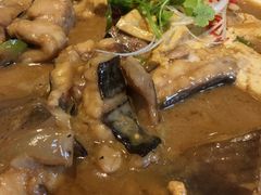 老板鱼炖豆腐-添福来墨鱼饺子 · 海鲜东北菜(大连星海·黄浦路店)