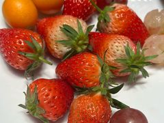 -苏宁银河国际咖啡厅·天际环球美食汇