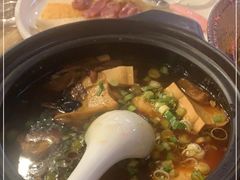 -香山湖家家宴(中山陵店)