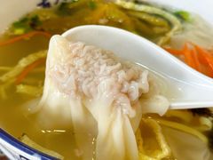 -长人馄饨铺(解放街店)