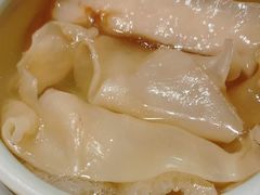 黄耳炖花胶-潮上潮(南中环店)