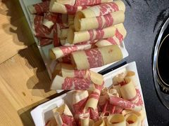 -顶顶汤火牛排火锅·经典铜锅涮肉