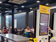 -麦当劳(深圳北站高铁店)
