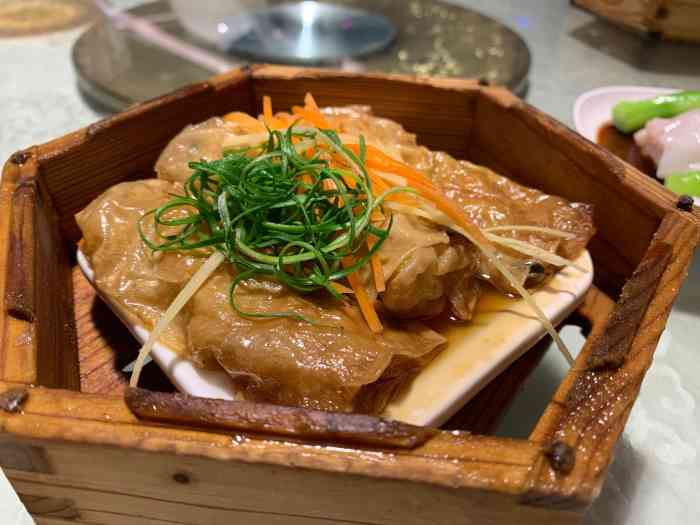 盈华酒家(联和联世广场店)-"[薄荷]环境:来了好多次了环境一般有待提.