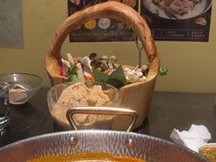 -捞王猪肚鸡火锅(财富中心店)