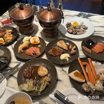 赶在前再回味下君悦火锅主题吧