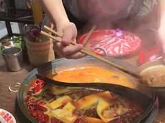-萍姐火锅·公路夜市(武汉首店)