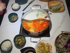 -椰子湾·海南火锅·糟粕醋·椰子鸡(正大广场店)