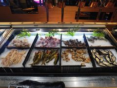 -爱伲PLUS·牛肉海鲜自助火锅(融创店)