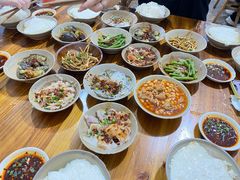 -九九豆花馆(解放碑步行街店)