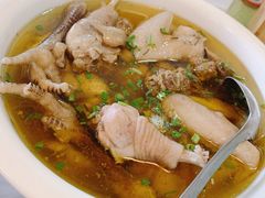 干蒸老母鸡-呼吸森林·生态农庄农家乐私房菜