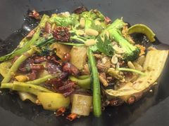 -醉人椒麻辣香锅(王府井喜悦店)