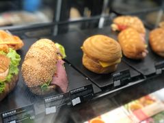 -星巴克臻选(泰州万达广场店)