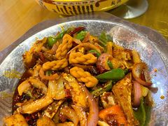 -休记光头香辣蟹干锅店(衣冠庙店)