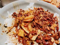 -红猪卤肉饭(大西洋美食城店)