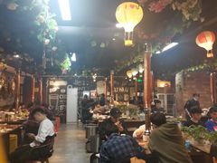 大堂-·缸桶屋·韩式牛肋条自助烤肉(西湖D11店)