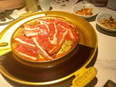 -猪啊牛呀羊啊铜盘烤肉(正大广场店)