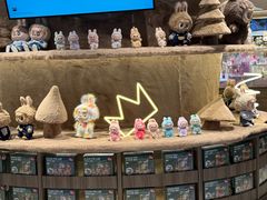 -泡泡玛特POPMART(国金街店)