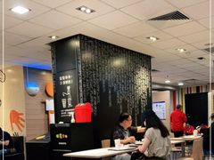 大堂-麦当劳(南磨房店)