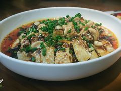-渝半城经典川粤菜(重庆天地店)