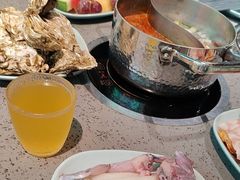 -金滏山·烤肉海鲜火锅自助(襄阳万达店)